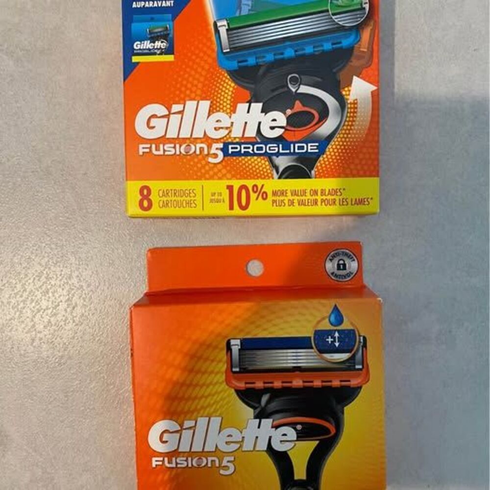 2 brand new Gillette fusion 5 proglide 8 cartridges in each box (16 total )